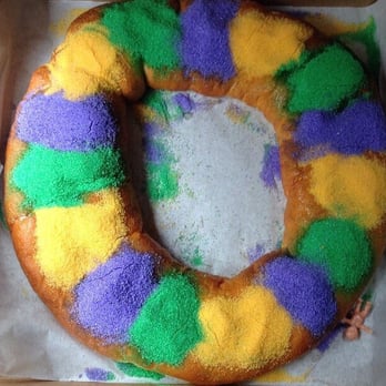 Hi Do Bakery King Cakes